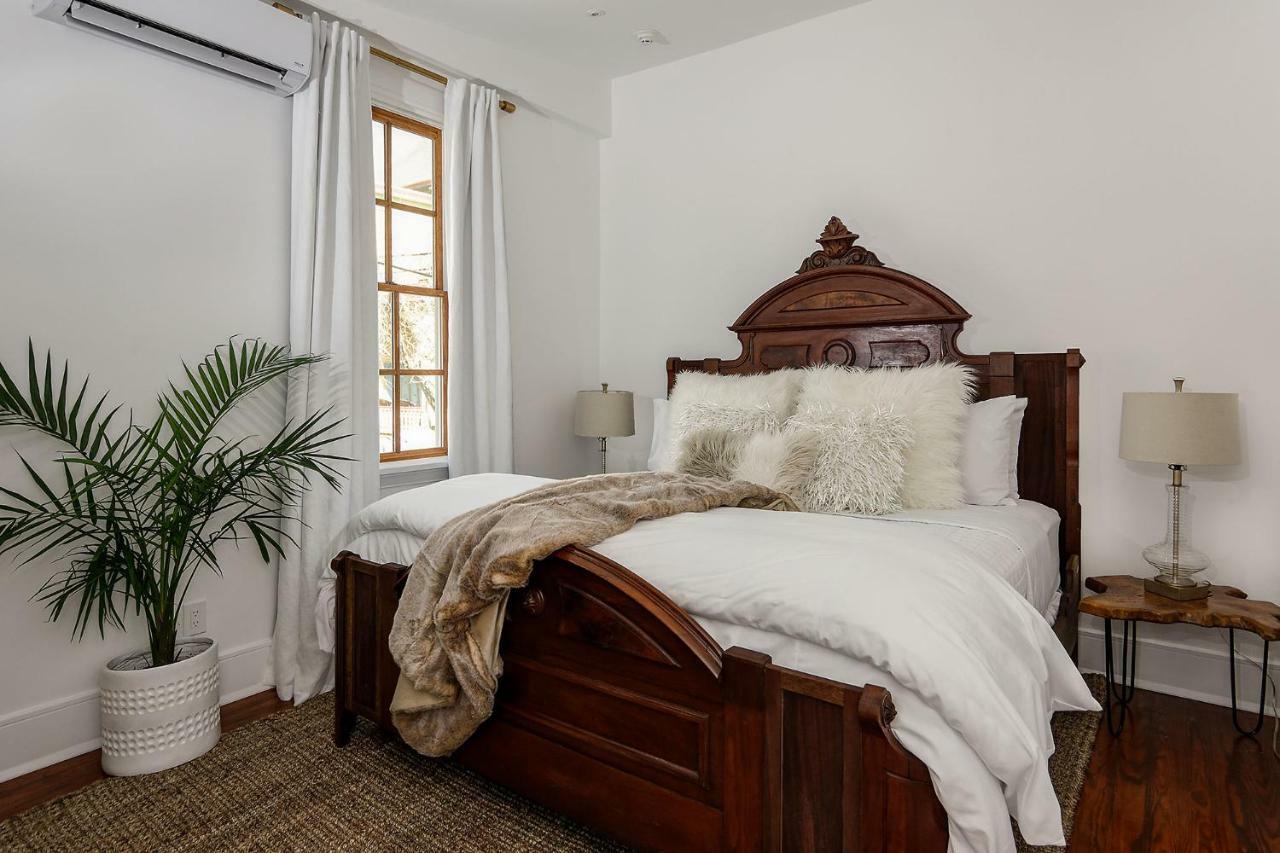 Casablanca Bed & Breakfast Cape May Exterior photo